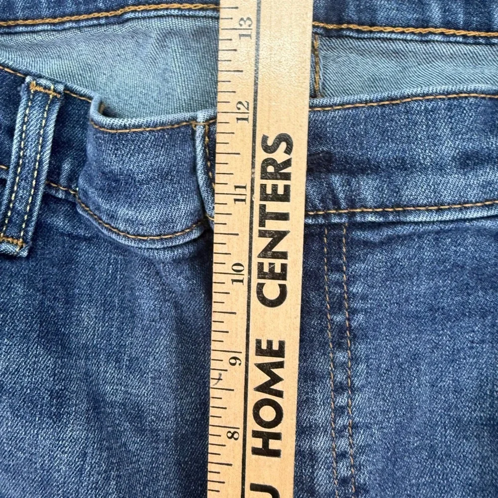 Levis there mark